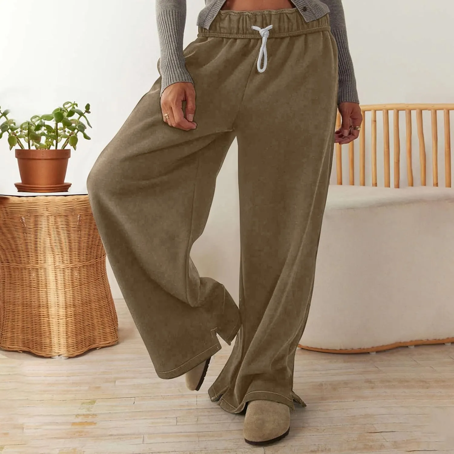 Baggy Sweat Pants for Women Elastic Wide Leg Pant Drawstring Elastic Waist Trouser Solid Plus Size Pant with Pockets