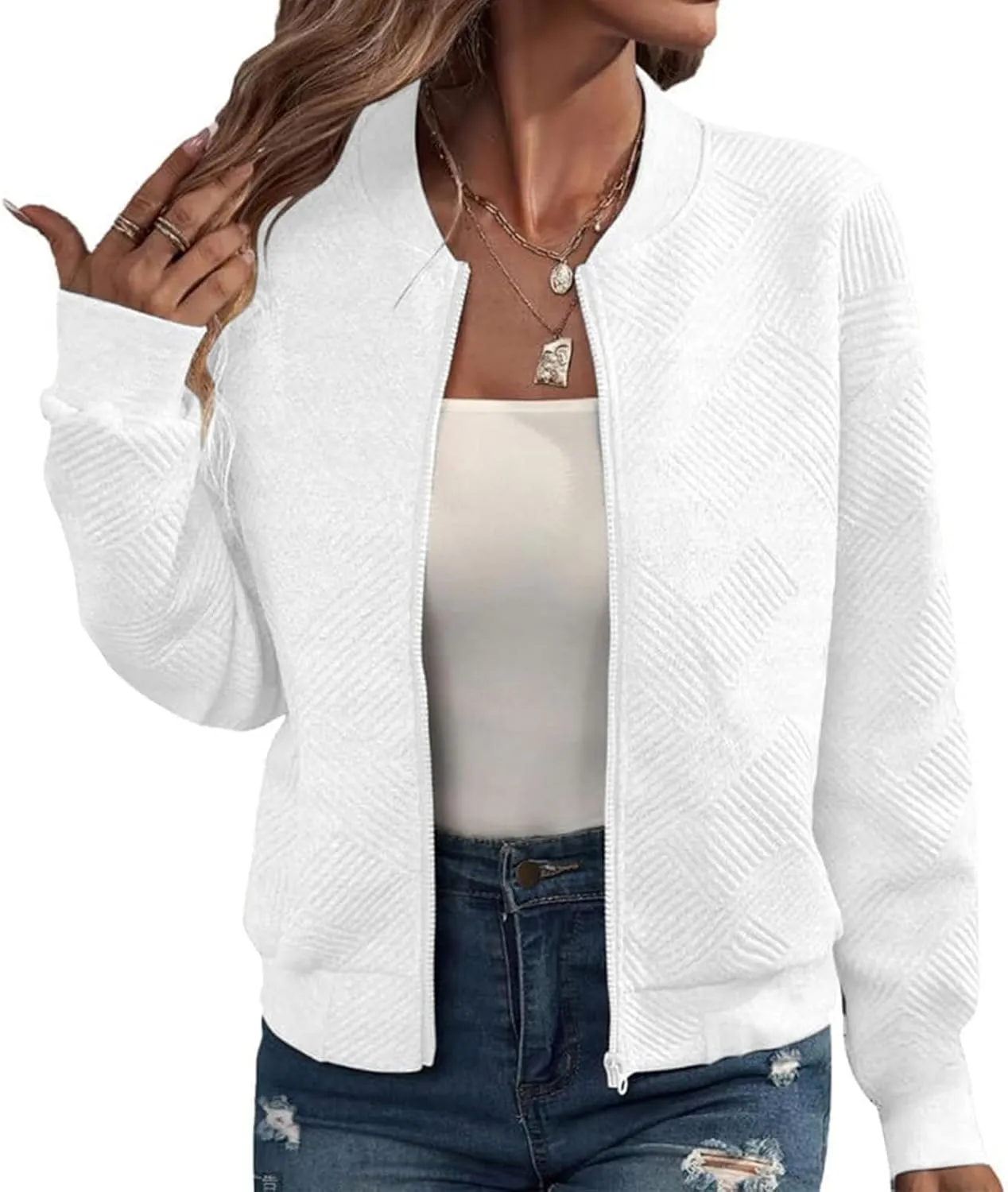 Bomber Jacket Women Lightweight Zip Up Quilted Jackets Fall 2024 Dressy Casual Full Zip Hoodies with Hidden Pockets