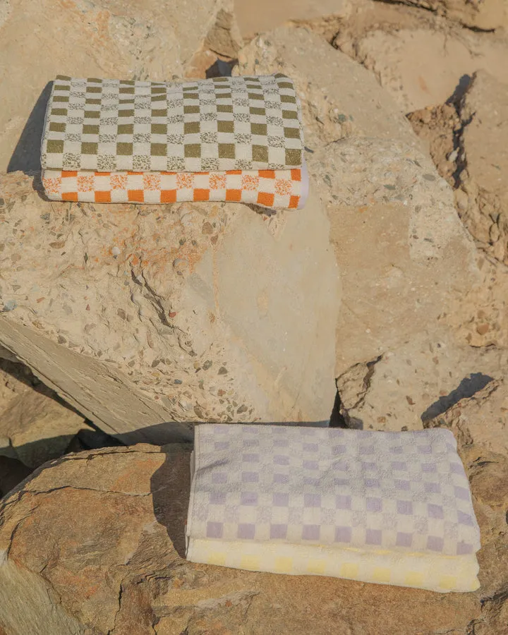 Monroe Towel in Sudan Brown