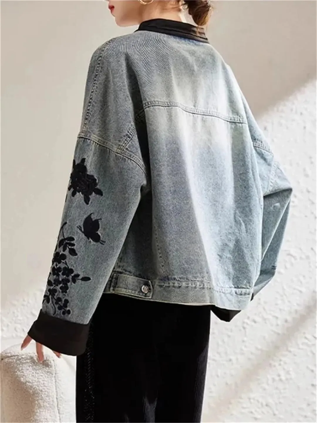 Niiyyjj Denim Jacket for Women Embroidered Chinese Style Long Sleeve Buttons O-Neck Jean Coats
