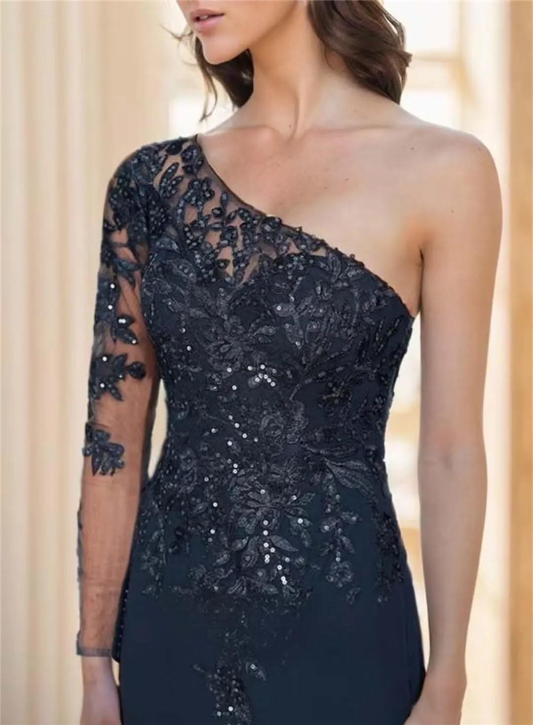 One Shoulder Chiffon Mother of The Bride Dresses Long Sleeve High Slit Beaded Applique Formal Wedding Guest Gown