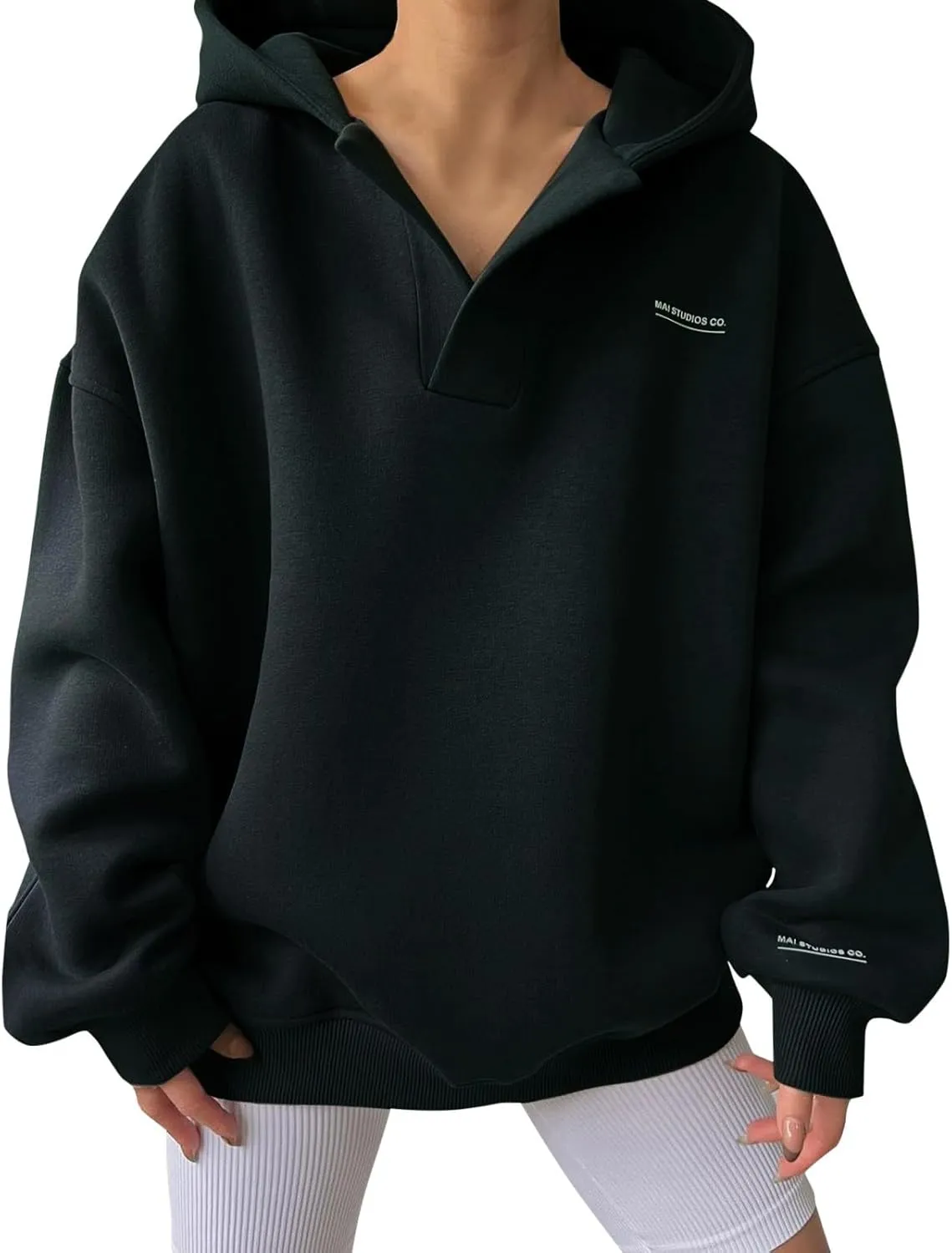 Oversized Hoodie for Women 2024 Fall Fashion Long Sleeve Sweaters Drawstring Pullover Tops with Pockets Sweatshirt