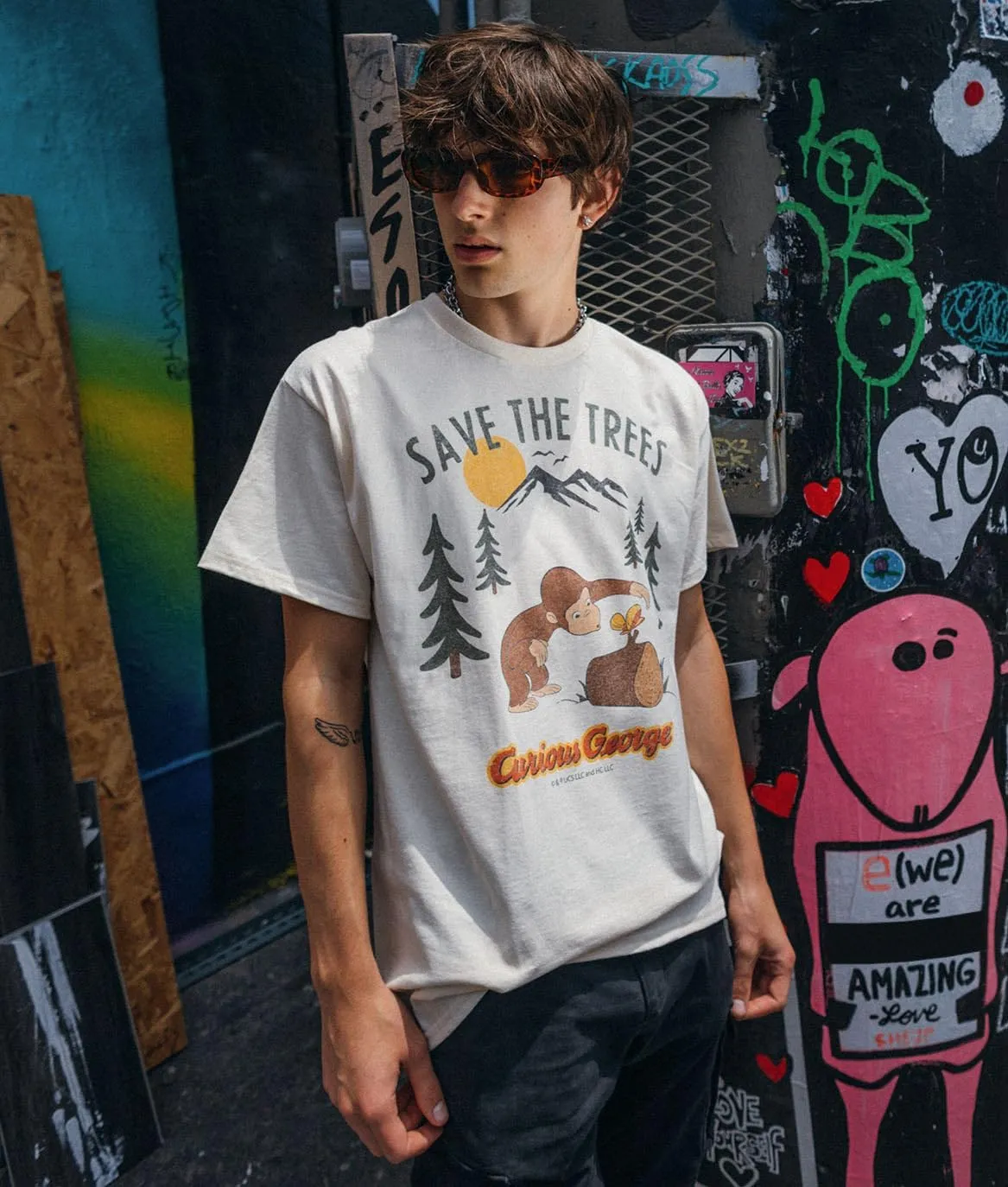 Riot Society Men's Short Sleeve Graphic Fashion T-Shirt
