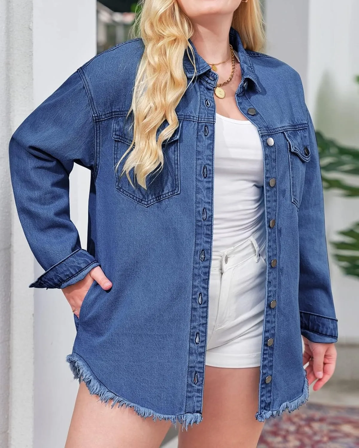 Vetinee Womens Oversized Button Up Frayed Hem Shacket Long Sleeve Pockets Denim Jean Jacket