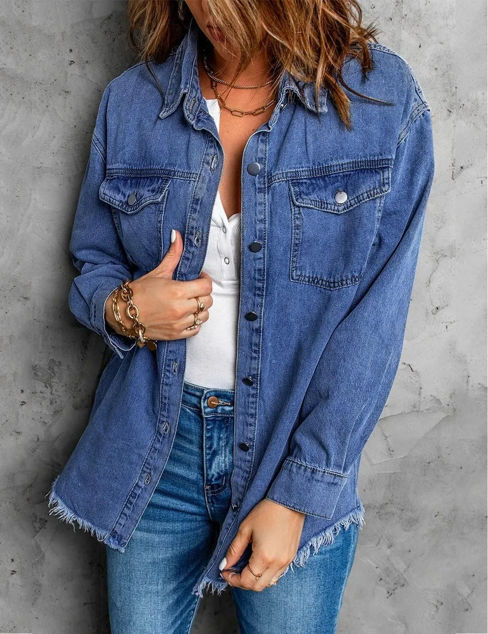 Vetinee Womens Oversized Button Up Frayed Hem Shacket Long Sleeve Pockets Denim Jean Jacket