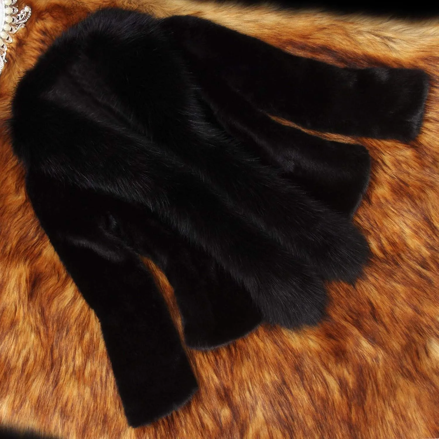 Women Winter Coat with Faux Fur Collar Winter Warm Cropped Jacket Fashion Casual Cardigan Fluffy Shaggy Outwear