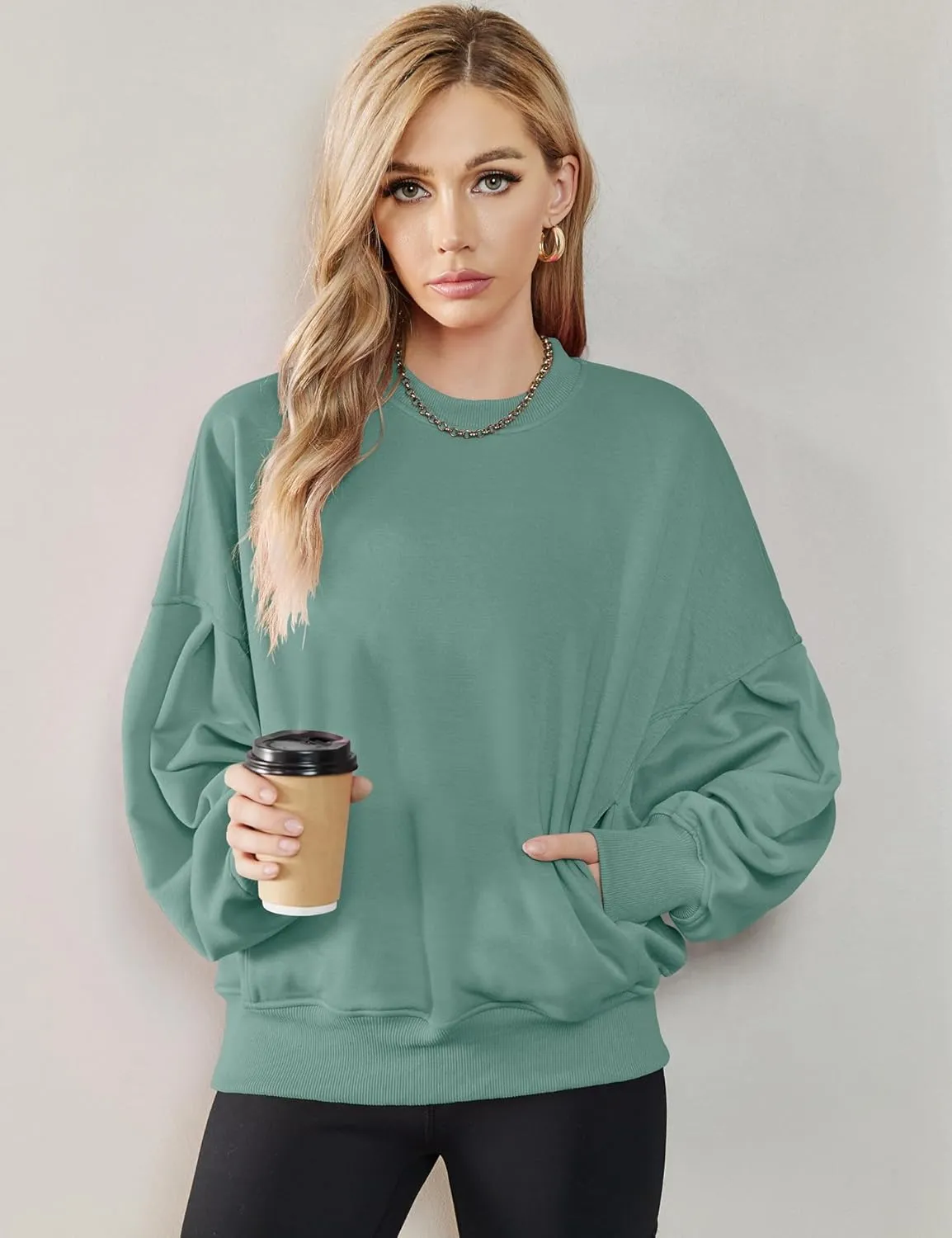 ZHENWEI Sweatshirts for Women Crewneck Pullover Sweaters with Pockets